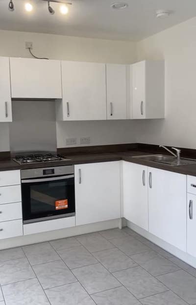 Close to Manchester City Center Double Bed Room  Main Photo