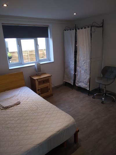 Double Room In 2 Bed Flat Holton Heath Main Photo