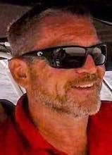 Hi there  I’m a mature gentleman, animal ... Main Photo