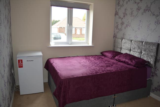 Double Room. Bills & High Speed Wifi Main Photo