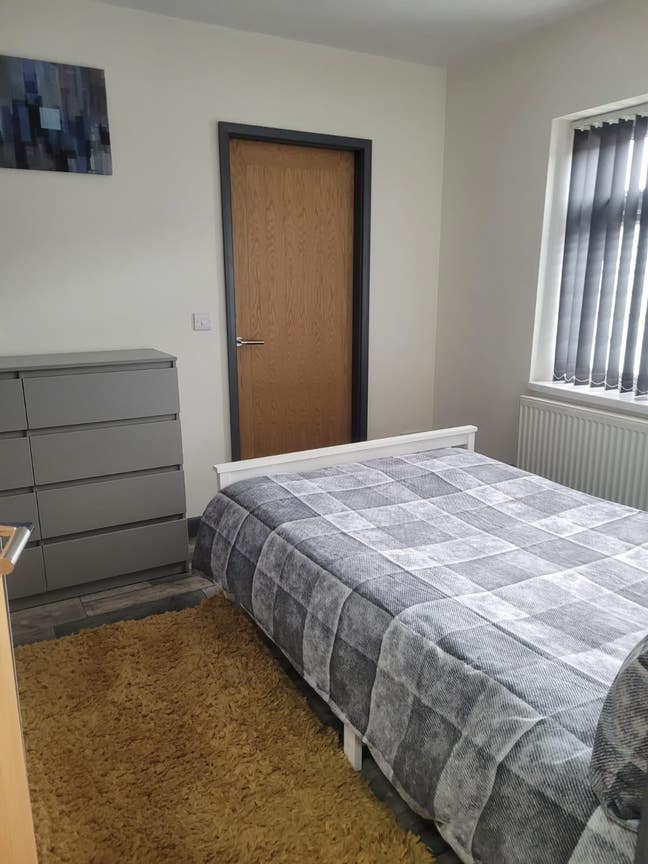 Double En Suite Bedroom. All Bills Inc. Fast Wifi Main Photo