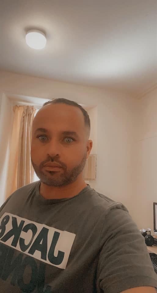 Professional Male  Main Photo