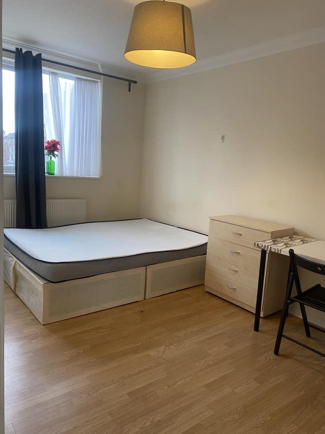 Lovely BDL Rooms@E1 4EP/Stepney/BethnalGreen/QMUL Main Photo