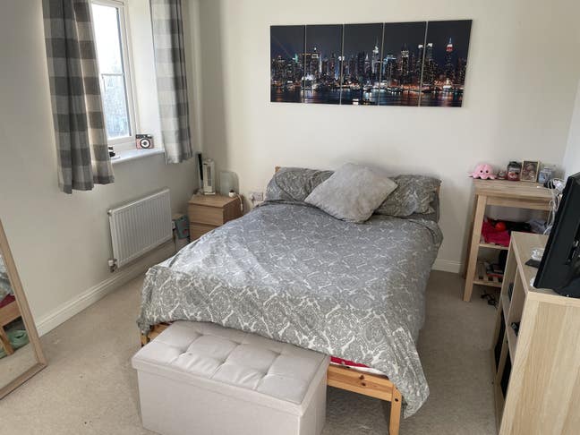 Room to rent paxcroft Main Photo