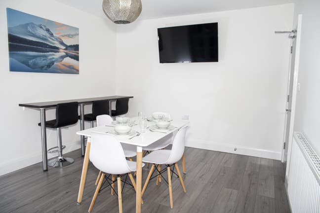🔥Stunning Ensuite Room 10minWalk CityCentre🔥 Main Photo