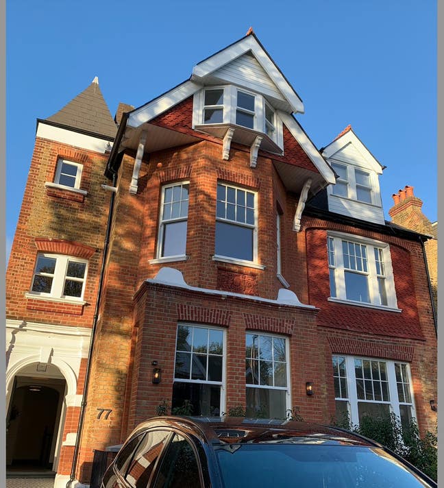 Short-let Newly refurbished cozy studio at W5 Main Photo