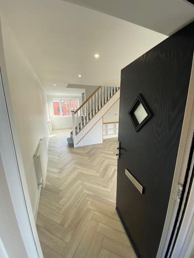 Double room in shared apartment  Main Photo