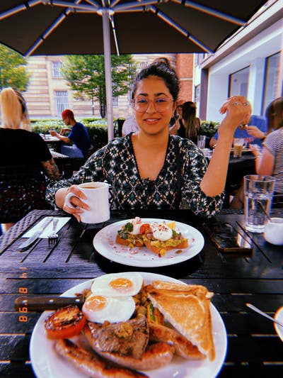  Professional female (27) looking for a flat! Main Photo