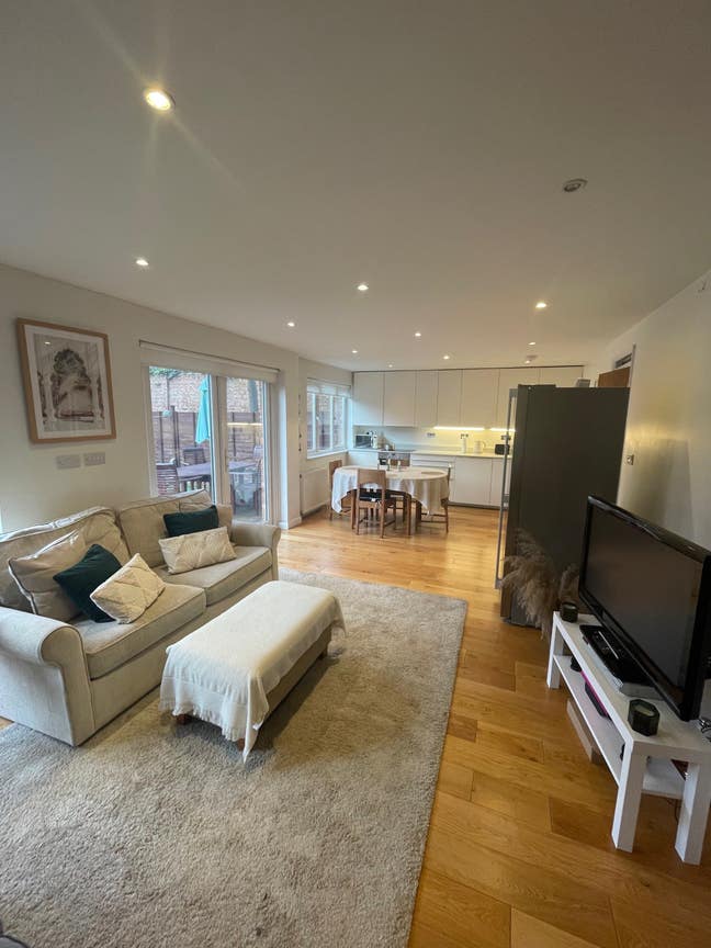 1 cosy double room in sociable house in Balham  Main Photo