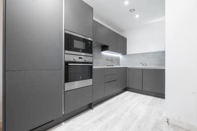 Fully Furnished Room Available Rent Main Photo