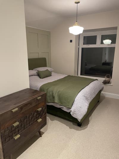 Double room in victorian 4 bed house  Main Photo