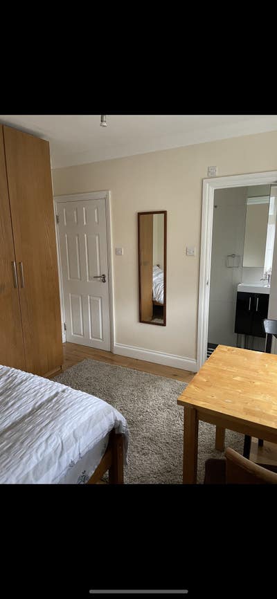 Double room Shepherd’s Bush Main Photo