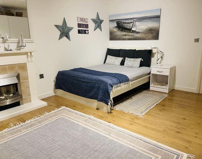Double Room BIG - Good Price- Chafford Hundred  Main Photo