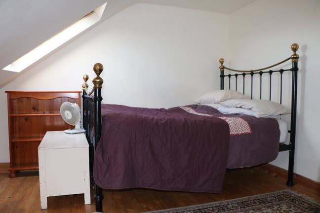 En suite room to let in shared house in CO1 Main Photo
