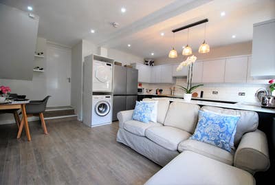 Great house share looking for new house mate.... Main Photo