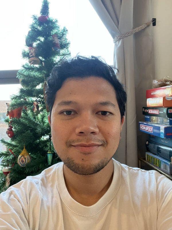 Professionals looking for a 2BR flat Main Photo