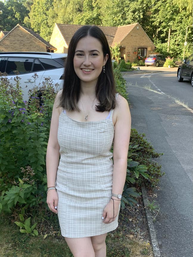 26 yo professional looking for room in Ealing Main Photo