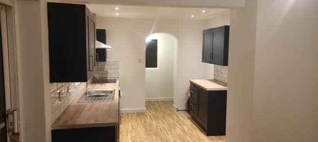 Stunning Renovated 4 Bed House in Filton Bills Inc Main Photo