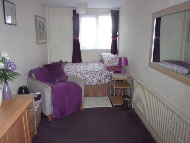 Room in Shared House Main Photo