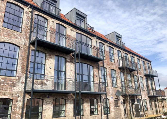 Double room available in The Chocolate Factory  Main Photo