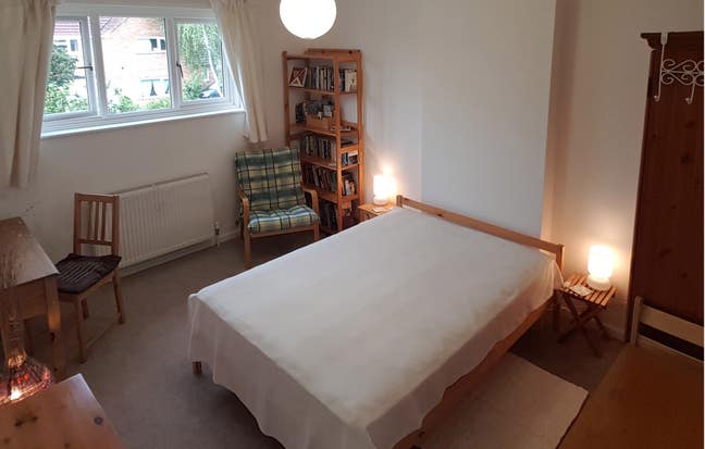 Large double room near City centre & Science Park Main Photo