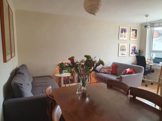 Highbury Flat -Bills incl Main Photo