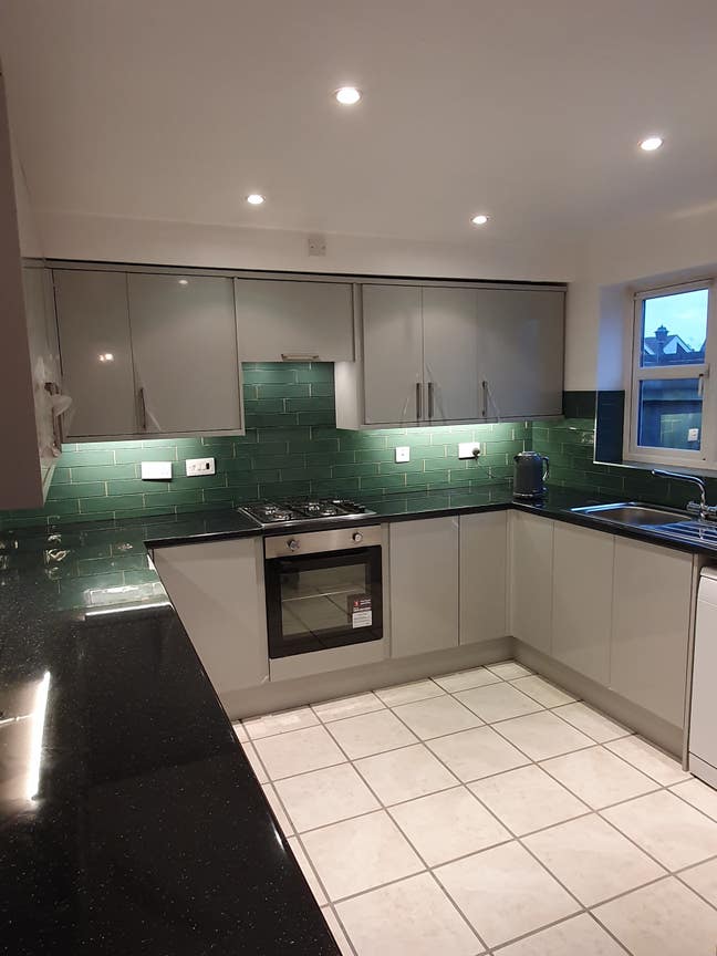 En-Suite Double Room, All Bills Included. Main Photo