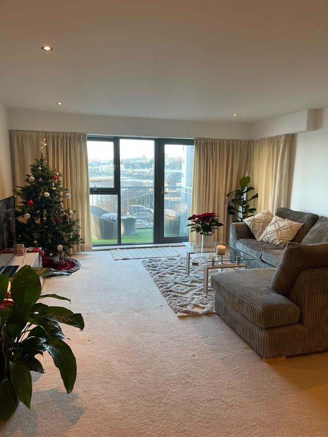 Lovely sea-view double room in Granton Harbour Main Photo