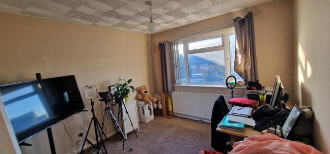 Double Room to Rent for One Person in Northolt Main Photo