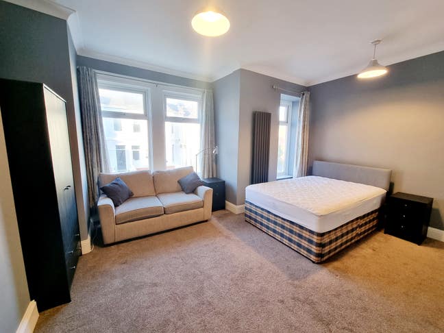 Beautiful Modern Mannamead - Close to Mutley Plain Main Photo