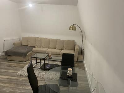 Lovely 2 Bed Apartment In Grays  Main Photo