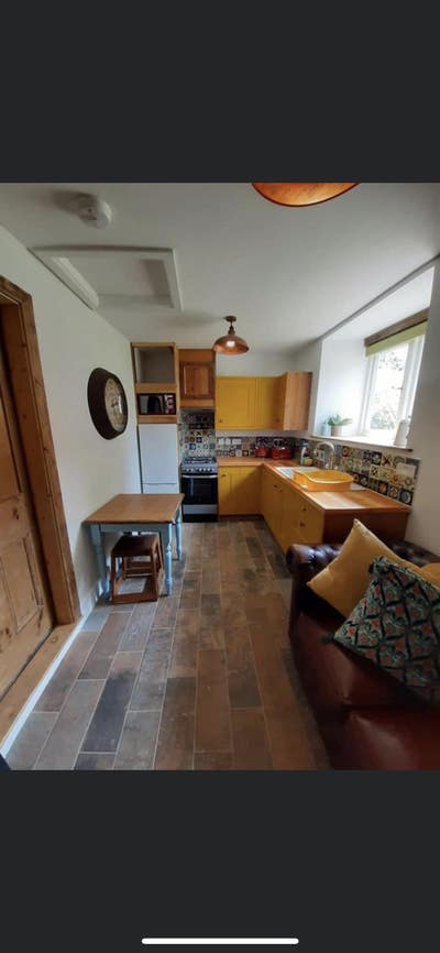 Quiet Bolt Hole Suitable for Hinkley Point Main Photo