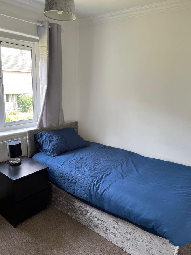 Lovely Single Bedroom to rent in Abingdon Main Photo