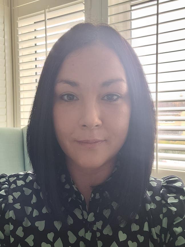 Clean, quiet and respectful prospective  tenant Main Photo