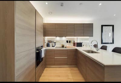 Beautiful 1 Bed Flat - 4th floor river view + gym  Main Photo