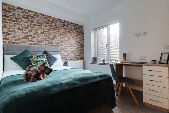 Bridge Road LE5-  6 Bed En-Suite House Share Main Photo