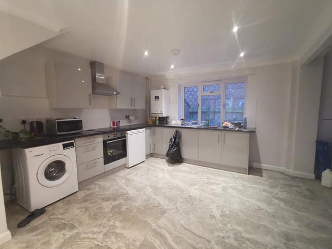 Double Room, Refurbished House Main Photo