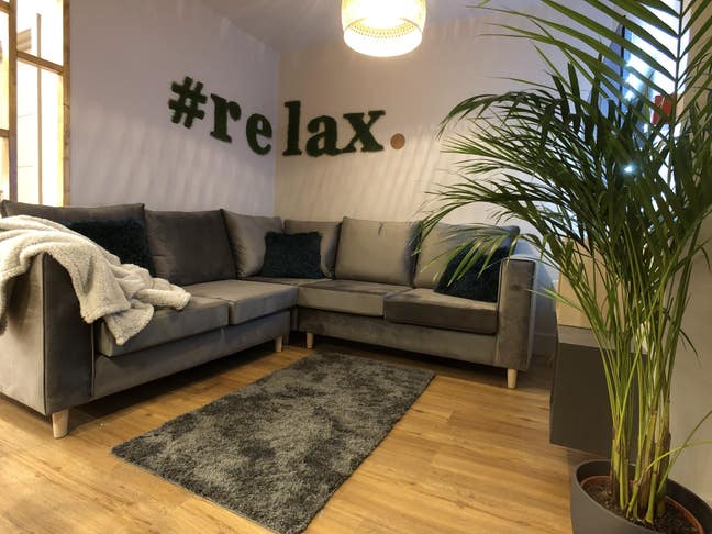 👙 👖 Respectful and friendly housemates Main Photo