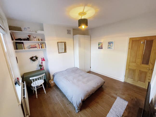 Spacious double room, all bills inc, quiet area Main Photo