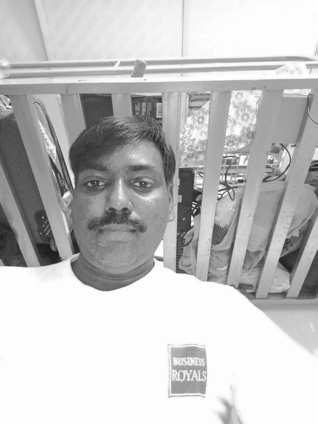 I am a professional male aged 42. I am lookin... Main Photo