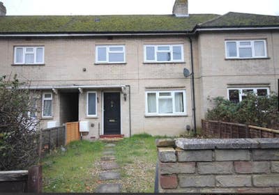 5 large double bedrooms available Main Photo