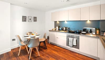 Quality room/s 5min walk from Kennington St Zone 1 Main Photo