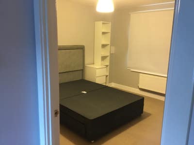 Amazing Large double room to let near city/Wembley Main Photo