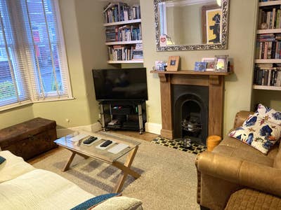 Double en-suite loft room - Nr Uni & City Centre Main Photo