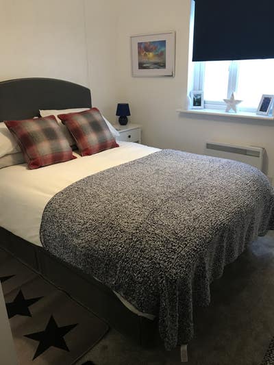 Recently decorated en-suite room Main Photo