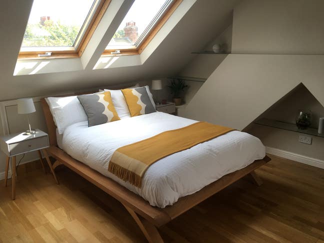 Stylish Old Town Loft Suite with Private Lounge Main Photo