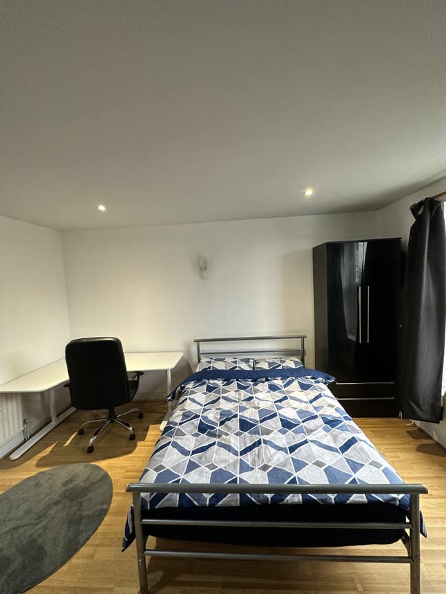 En Suite Flexible Contract Friendly Nr City Centre Main Photo