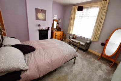 Victorian style Terrace Home 2 rooms - Wigston Main Photo
