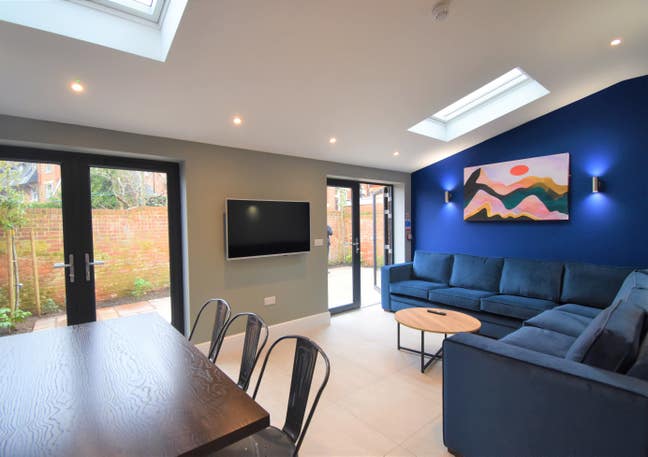 🟩 Tilehurst Road, Reading, RG1 7Tp 🛌🚿 Main Photo