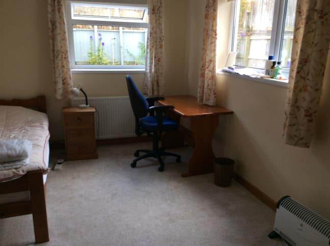 Spacious Annexe with Shower and Loo Main Photo